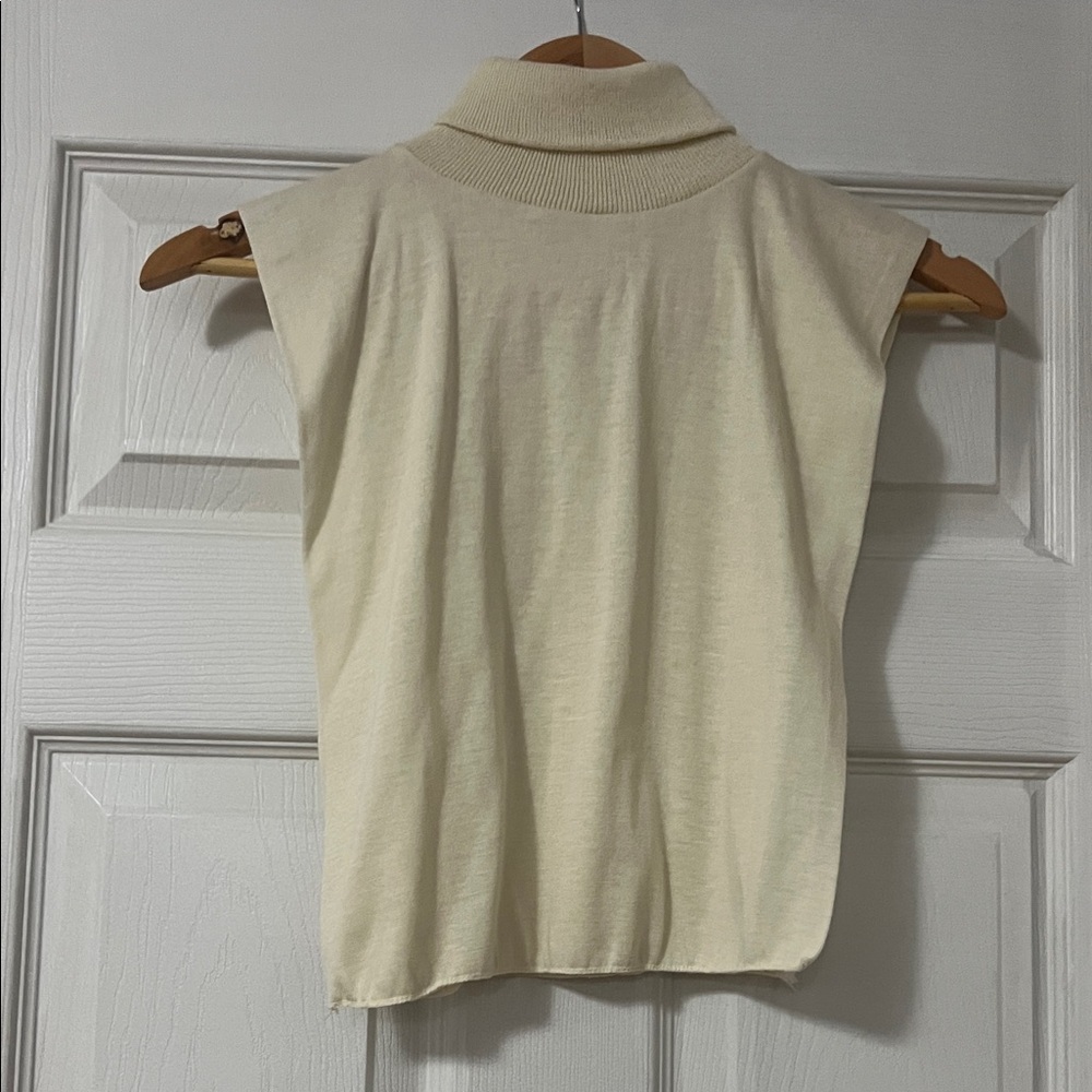 Cream Dickie Turtleneck
